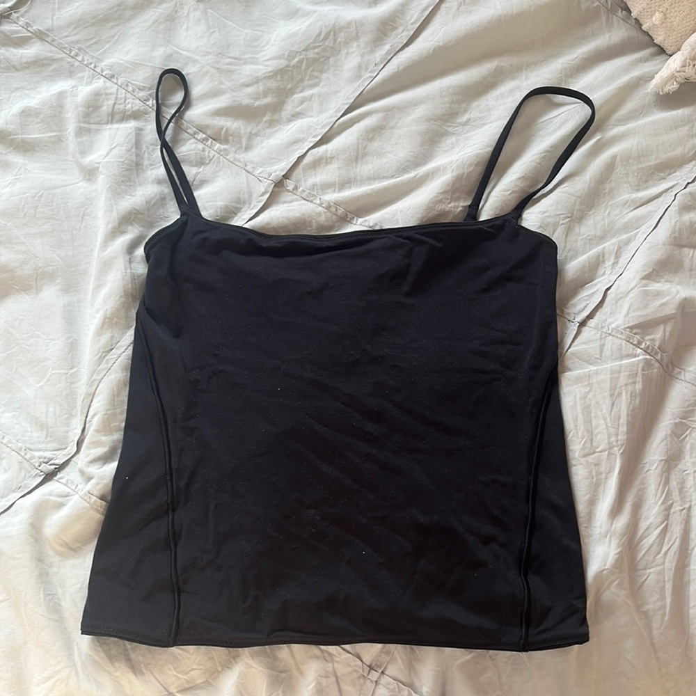 lululemon black tank top